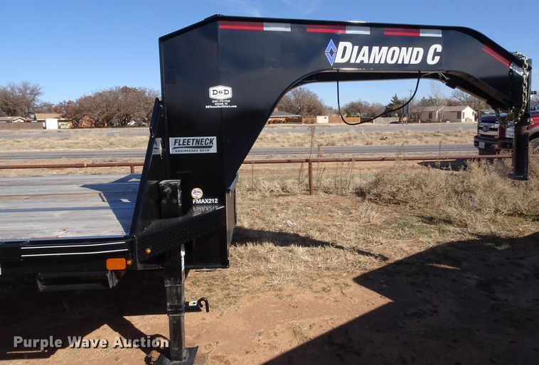 image for item GC9093 2018 Diamond C equipment trailer