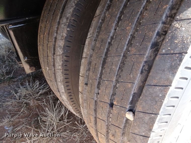 image for item GC9093 2018 Diamond C equipment trailer