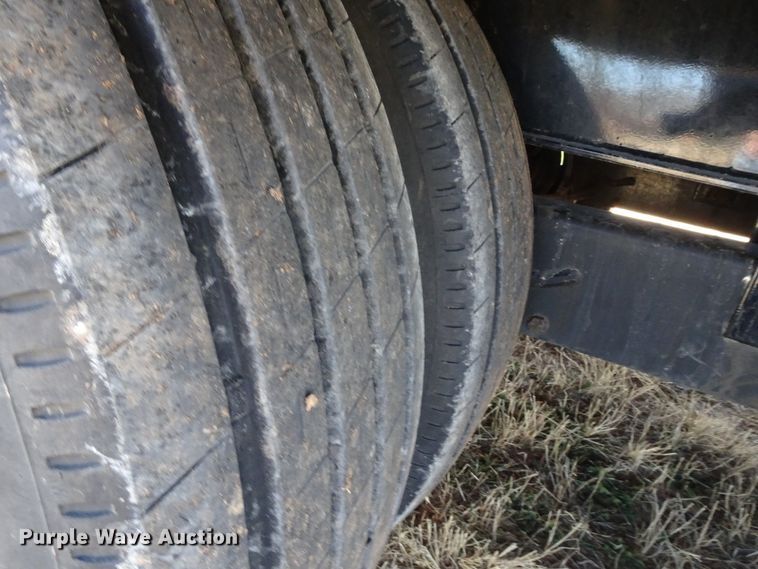 image for item GC9093 2018 Diamond C equipment trailer