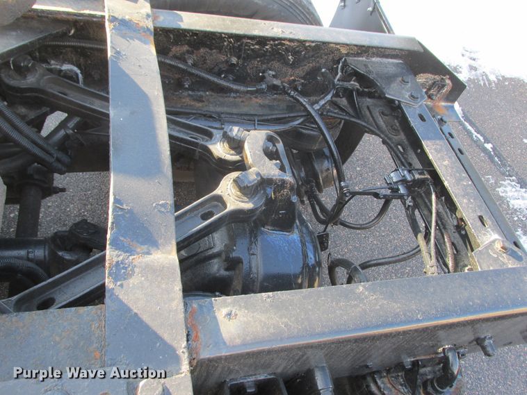 image for item DA8336 2006 Kenworth T600 semi truck