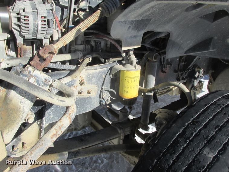 image for item DA8338 2007 Sterling A-Line semi truck