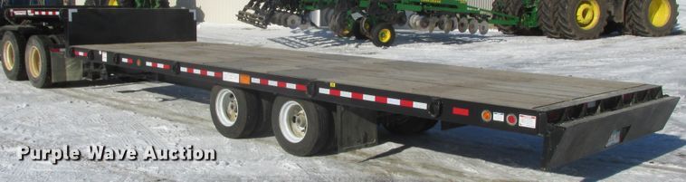 image for item DA8339 2018 Towmaster T-40T tilt deck equipment trailer