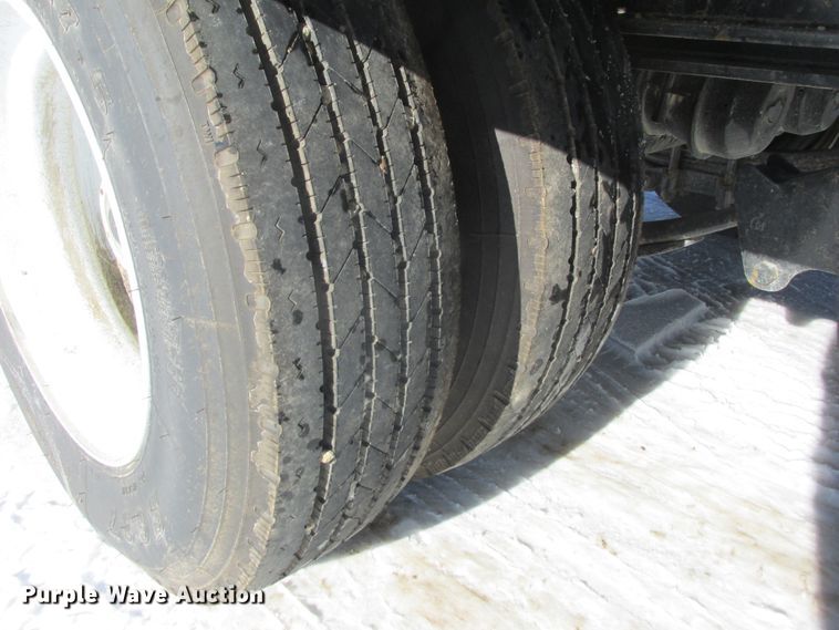 image for item DA8339 2018 Towmaster T-40T tilt deck equipment trailer