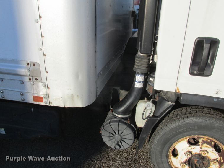 image for item DA8340 2011 Isuzu NPR HD box truck