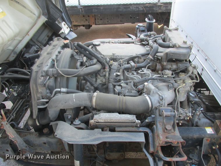 image for item DA8340 2011 Isuzu NPR HD box truck