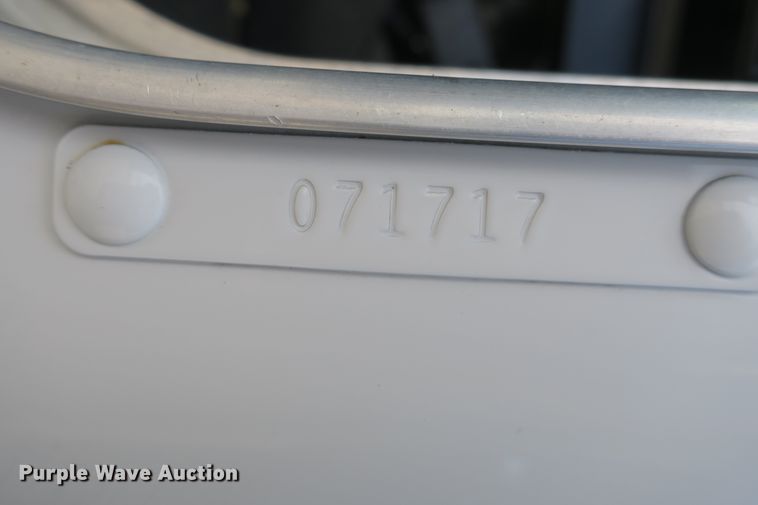 image for item DB10099 2005 Kenworth T600 semi truck