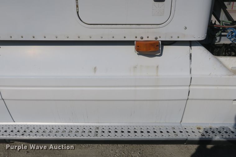 image for item DB10134 1997 Freightliner Century Class semi truck