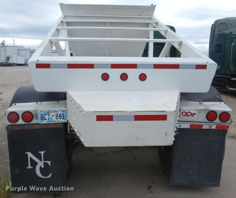 image for item DE3957 2009 American Carrier Equipment ABD370T bottom dump trailer