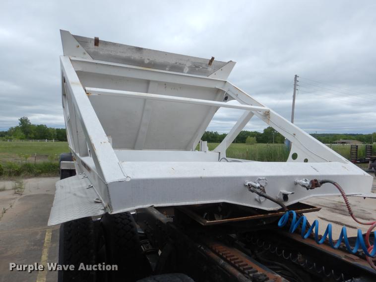 image for item DE3957 2009 American Carrier Equipment ABD370T bottom dump trailer