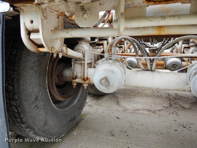 image for item DE3957 2009 American Carrier Equipment ABD370T bottom dump trailer