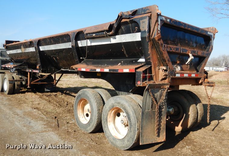 image for item DE4073 1997 Rancho end dump trailer