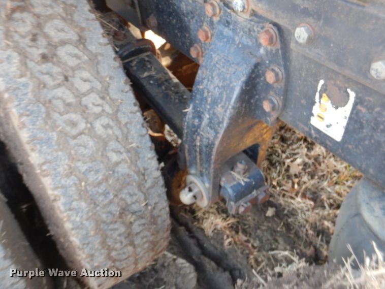 image for item DE4074 1987 Peterbilt 379 semi truck