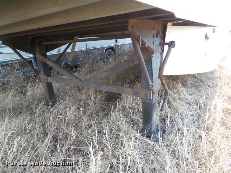 image for item DF0821 2010 Great Dane SUP-1114-11053 refrigerated van trailer