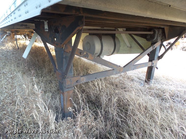 image for item DF0821 2010 Great Dane SUP-1114-11053 refrigerated van trailer