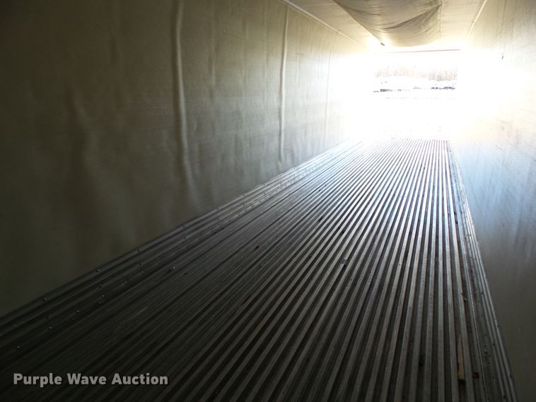 image for item DF0821 2010 Great Dane SUP-1114-11053 refrigerated van trailer