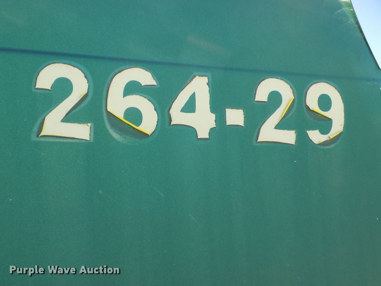 image for item DG2482 2000 Freightliner Classic XL FLD120 semi truck