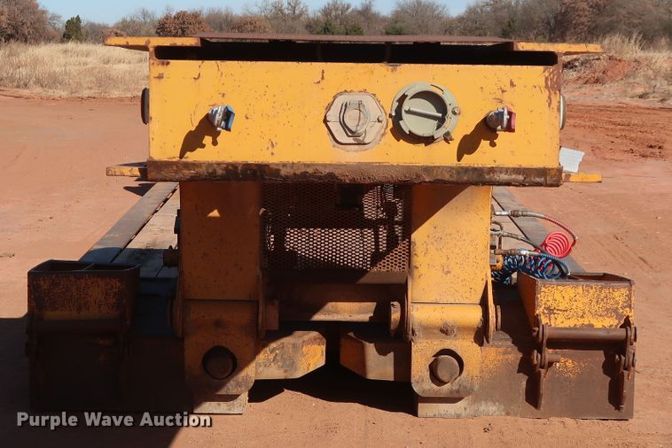 image for item DG4241 1994 Holden HPD51350 lowboy equipment trailer