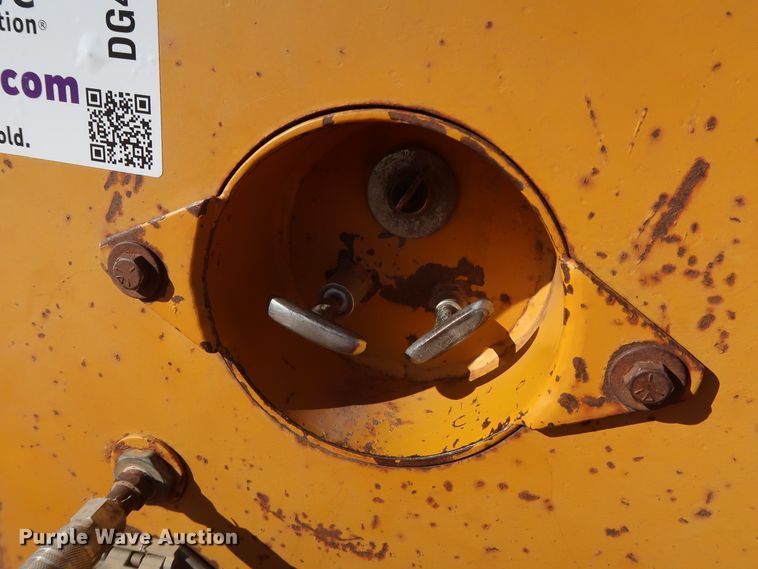 image for item DG4241 1994 Holden HPD51350 lowboy equipment trailer