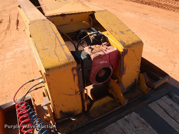 image for item DG4241 1994 Holden HPD51350 lowboy equipment trailer