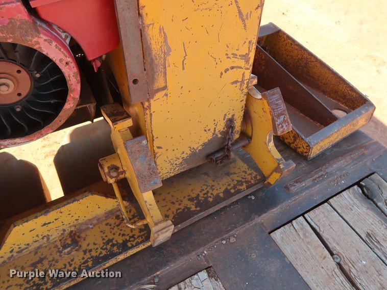 image for item DG4241 1994 Holden HPD51350 lowboy equipment trailer