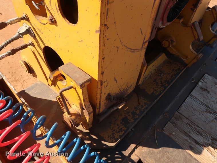 image for item DG4241 1994 Holden HPD51350 lowboy equipment trailer