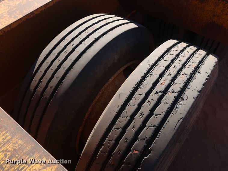 image for item DG4241 1994 Holden HPD51350 lowboy equipment trailer