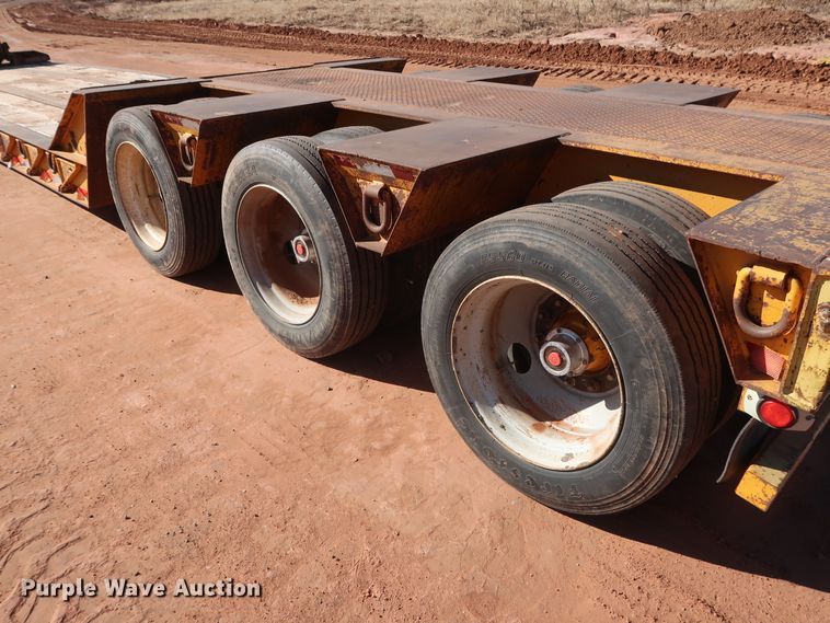 image for item DG4241 1994 Holden HPD51350 lowboy equipment trailer