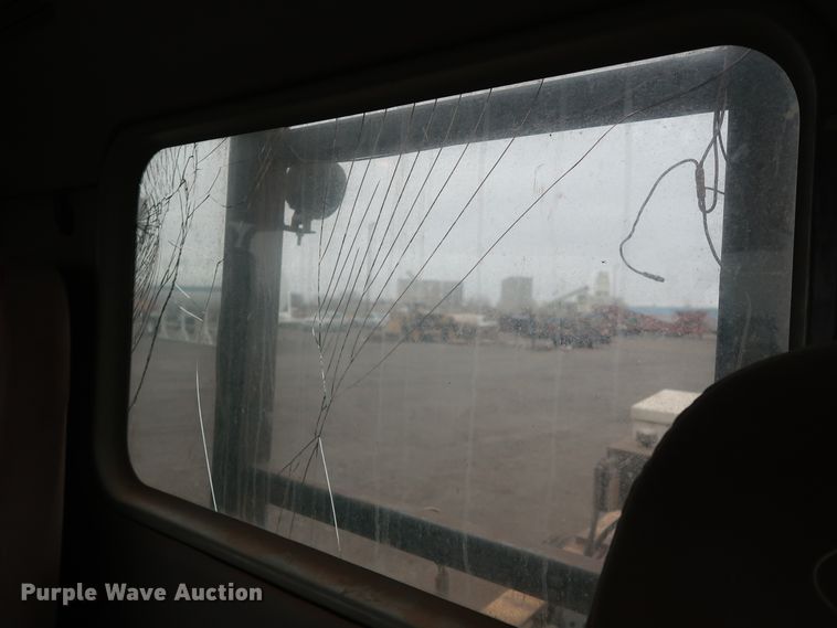 image for item DG4246 2007 Freightliner Columbia semi truck