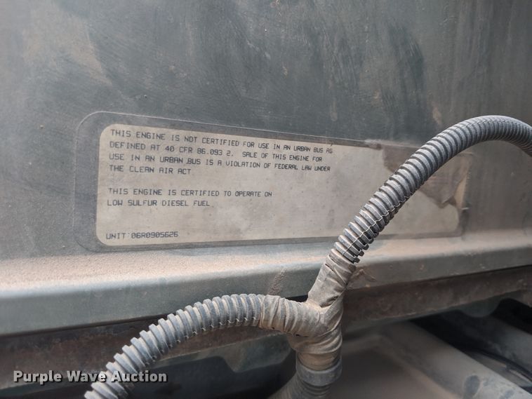 image for item DG4246 2007 Freightliner Columbia semi truck