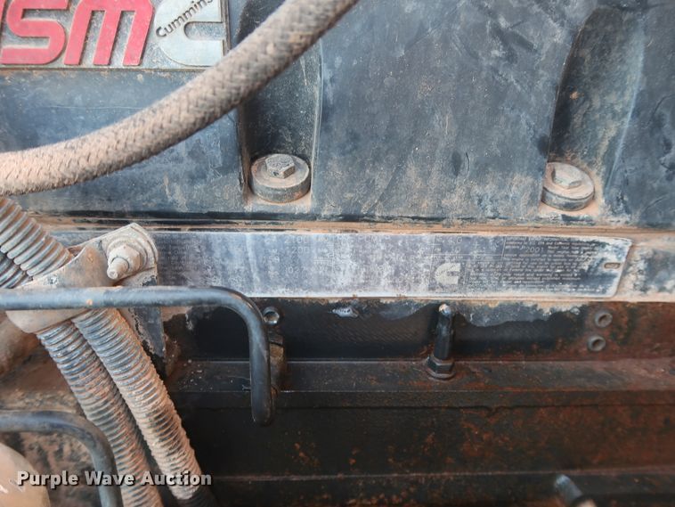 image for item DG4248 2001 Peterbilt 378 truck cab and chassis
