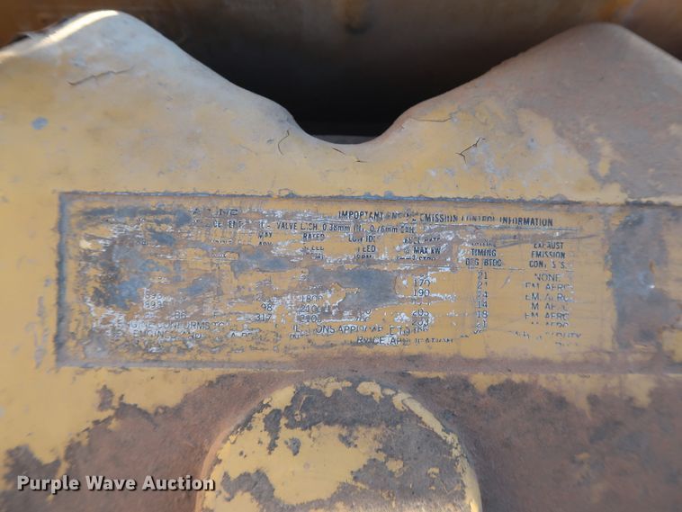 image for item DG4249 1992 Peterbilt 378 semi truck