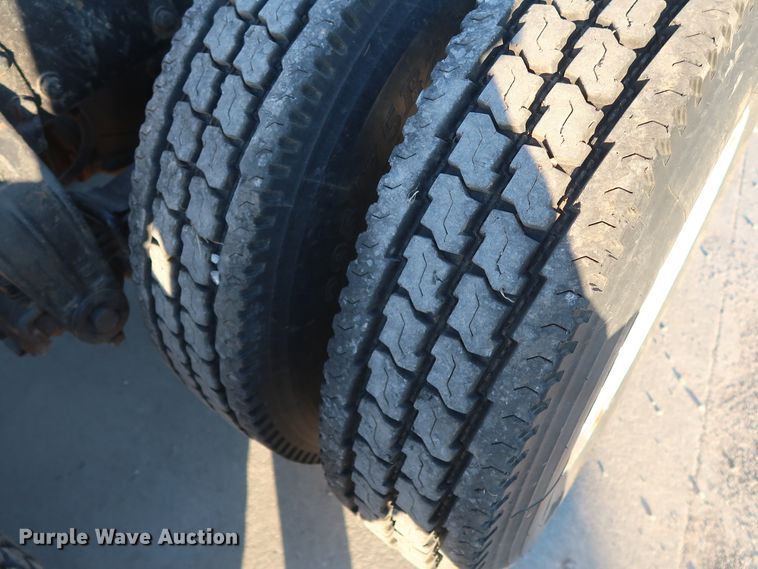 image for item DG4249 1992 Peterbilt 378 semi truck