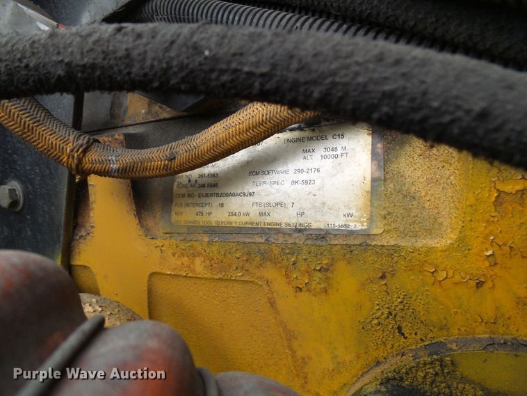 image for item DG5518 2007 Kenworth T600 semi truck