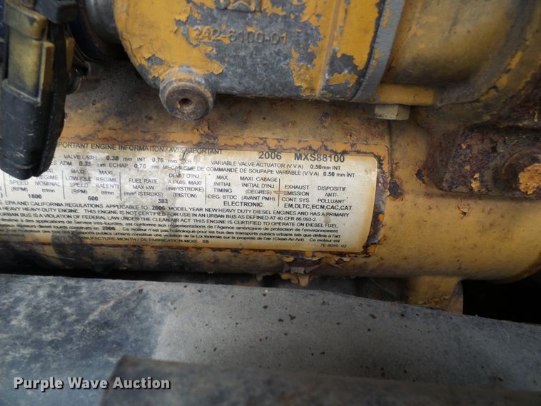 image for item DG5519 2007 Kenworth T600 semi truck