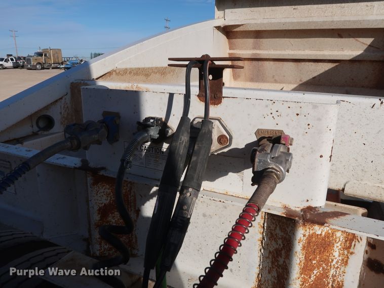 image for item DH0750 2008 Load King 2066-40-2 bottom dump trailer