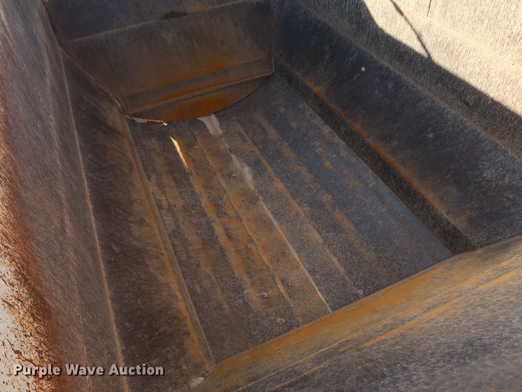 image for item DH0750 2008 Load King 2066-40-2 bottom dump trailer