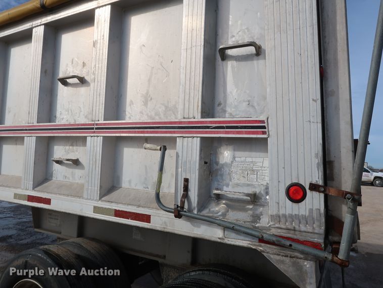 image for item DH0751 1998 R&A T-102 Ram end dump trailer