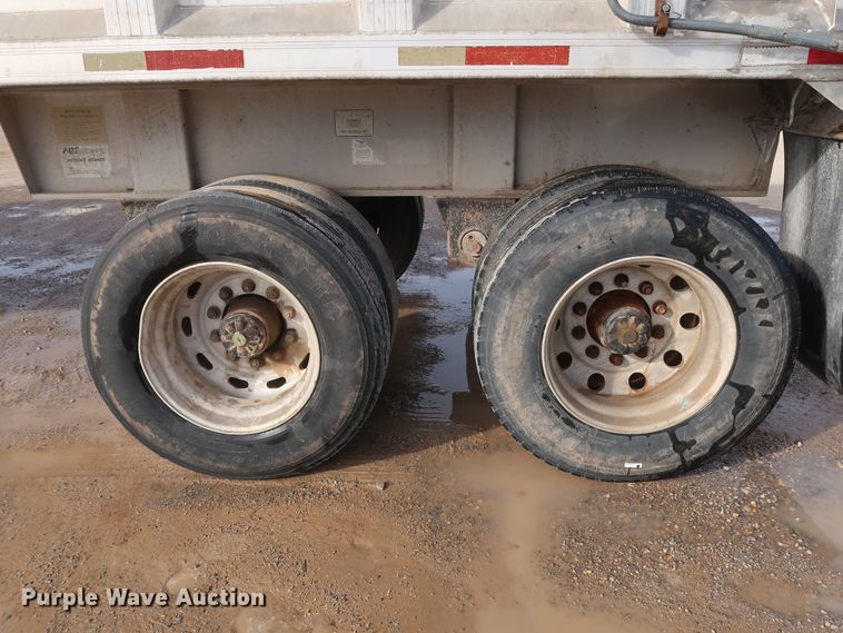 image for item DH0751 1998 R&A T-102 Ram end dump trailer