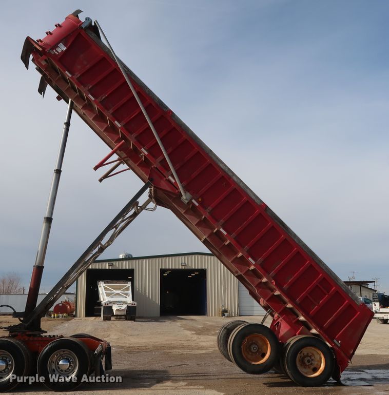 image for item DH0753 1988 Lufkin end dump trailer