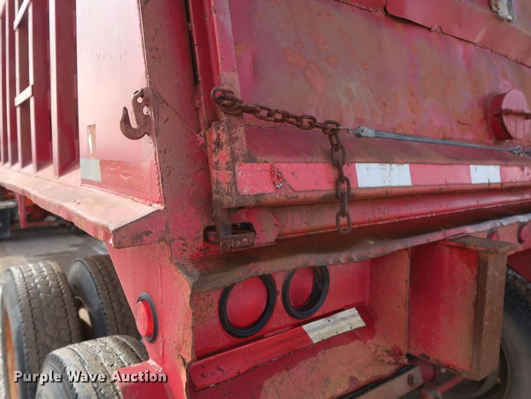 image for item DH0753 1988 Lufkin end dump trailer