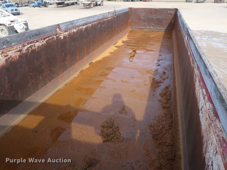 image for item DH0753 1988 Lufkin end dump trailer