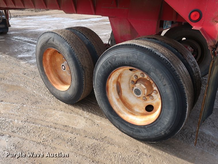 image for item DH0753 1988 Lufkin end dump trailer