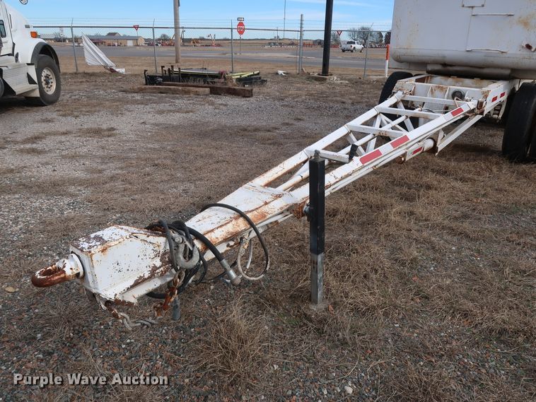 image for item DH0754 2005 shop built end dump pup trailer