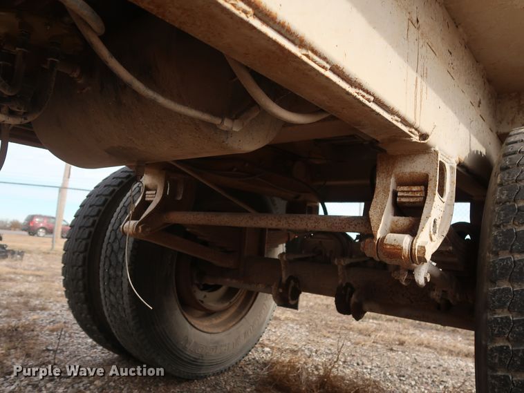 image for item DH0754 2005 shop built end dump pup trailer