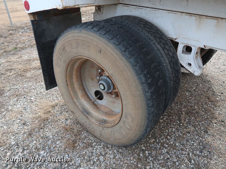 image for item DH0754 2005 shop built end dump pup trailer