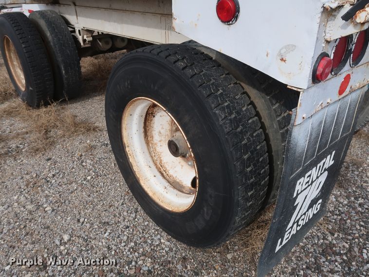 image for item DH0754 2005 shop built end dump pup trailer