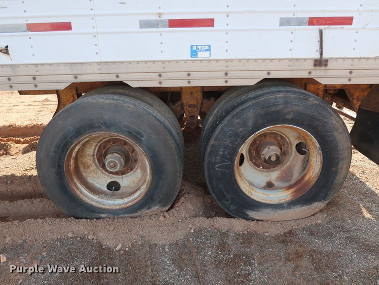 image for item DH0759 1977 Timpte Super Seal dry van trailer