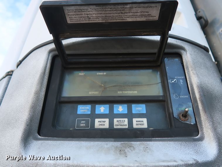 image for item DH0776 1998 Great Dane refrigerated van trailer