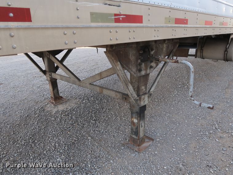 image for item DH0776 1998 Great Dane refrigerated van trailer