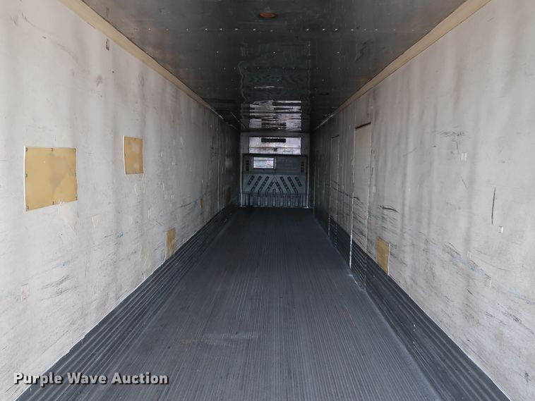image for item DH0776 1998 Great Dane refrigerated van trailer